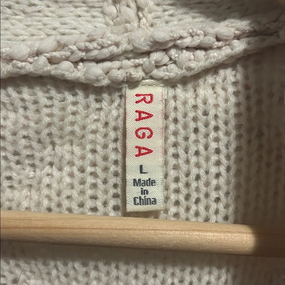 Anthro RAGA fisherman‎ fringe boho cream chunky cardigan Sz large